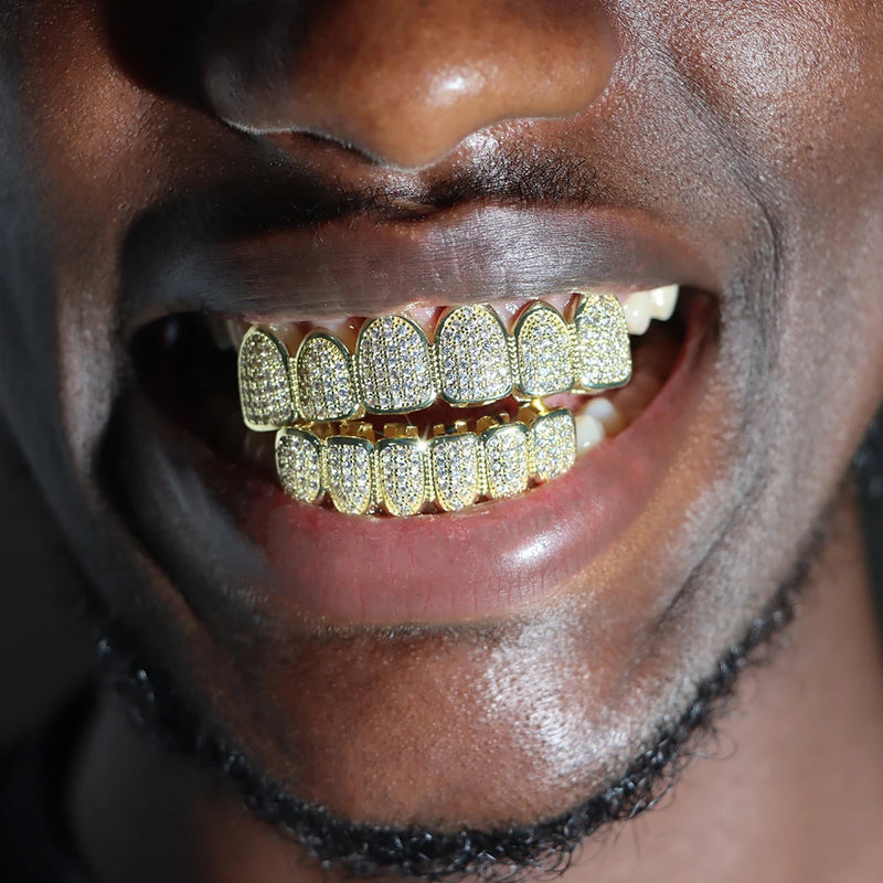 DENTES DE GRILLZ CRAVEJADO BRILHANTE - (PAGUE 1 LEVE 2)